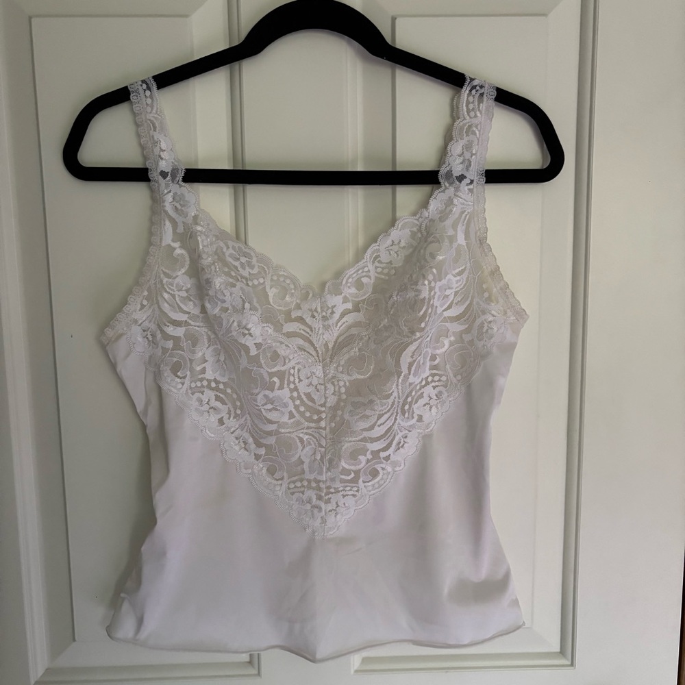 Vintage Vanity Fair Lace and Satin White Tank Top Lingerie Chamise Women’s Small